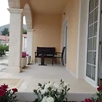 Апартаменты An Der Kueste Fuer 2 Personen By Interhome Плоче