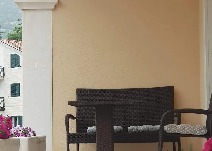 An Der Kueste Fuer 2 Personen By Interhome Apartment Ploce (Dubrovnik-Neretva)